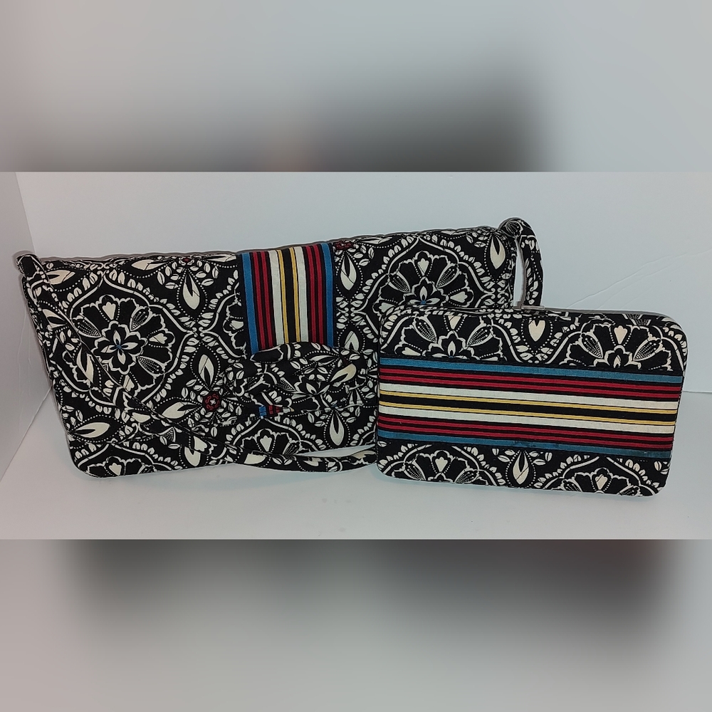 Vera Bradley Purse Floral Black/White with Wallet/Shoulder Strap